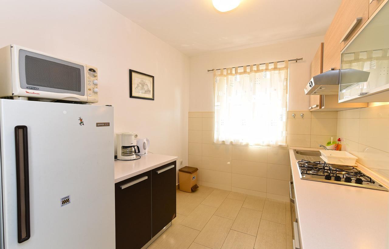 Apartment Monfiorenzo 1551 Ровинь Экстерьер фото